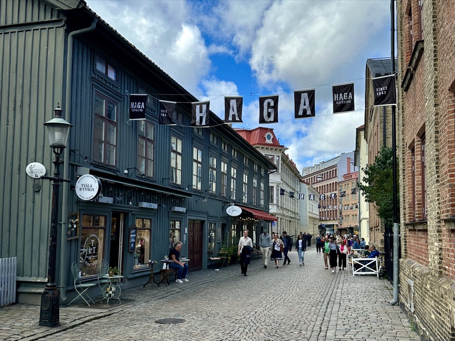Haga Nygata in Göteborg mit historischen Holzhäusern